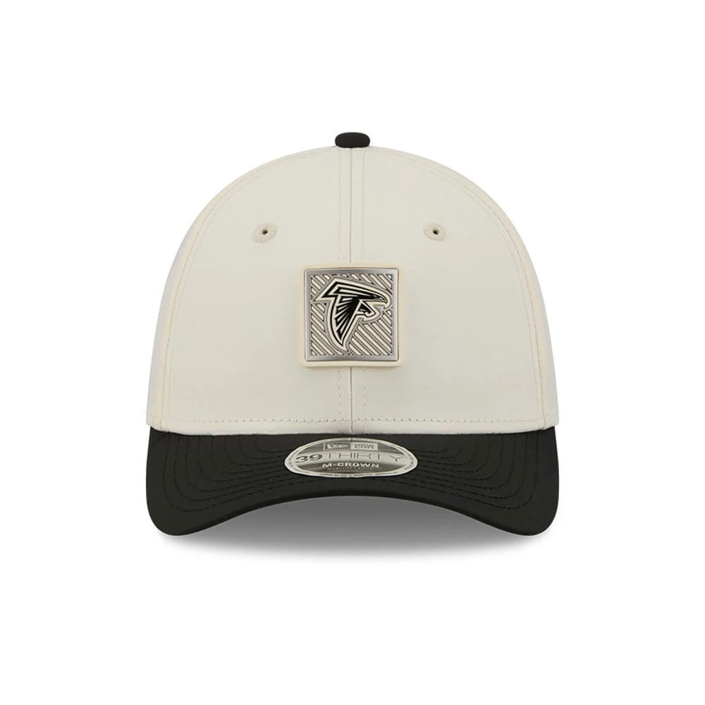 Atlanta Falcons NFL Training 2026 White 39THIRTY M-Crown Stretch Fit Cap-zelvios