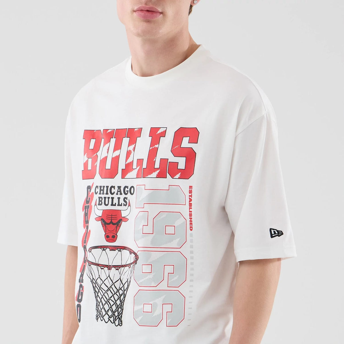 Chicago Bulls NBA Basketball Graphic White Oversized T-Shirt-zelvios