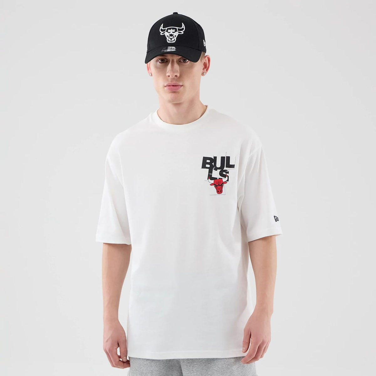 Chicago Bulls NBA Player Graphic White Oversized T-Shirt-zelvios