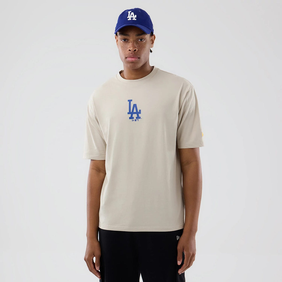 LA Dodgers MLB Food Graphic Cream Oversized T-Shirt-zelvios