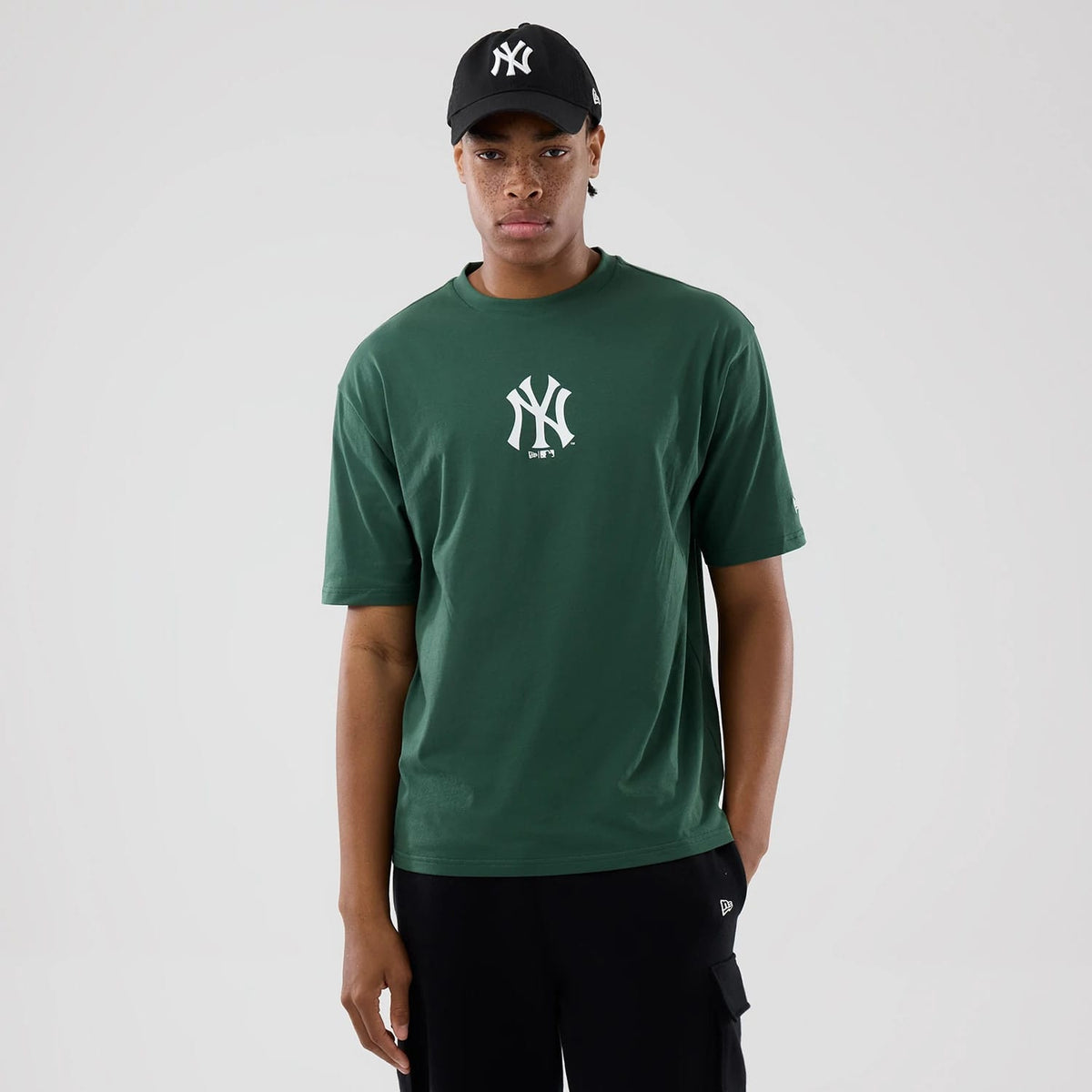 New York Yankees MLB Food Graphic Dark Green Oversized T-Shirt-zelvios