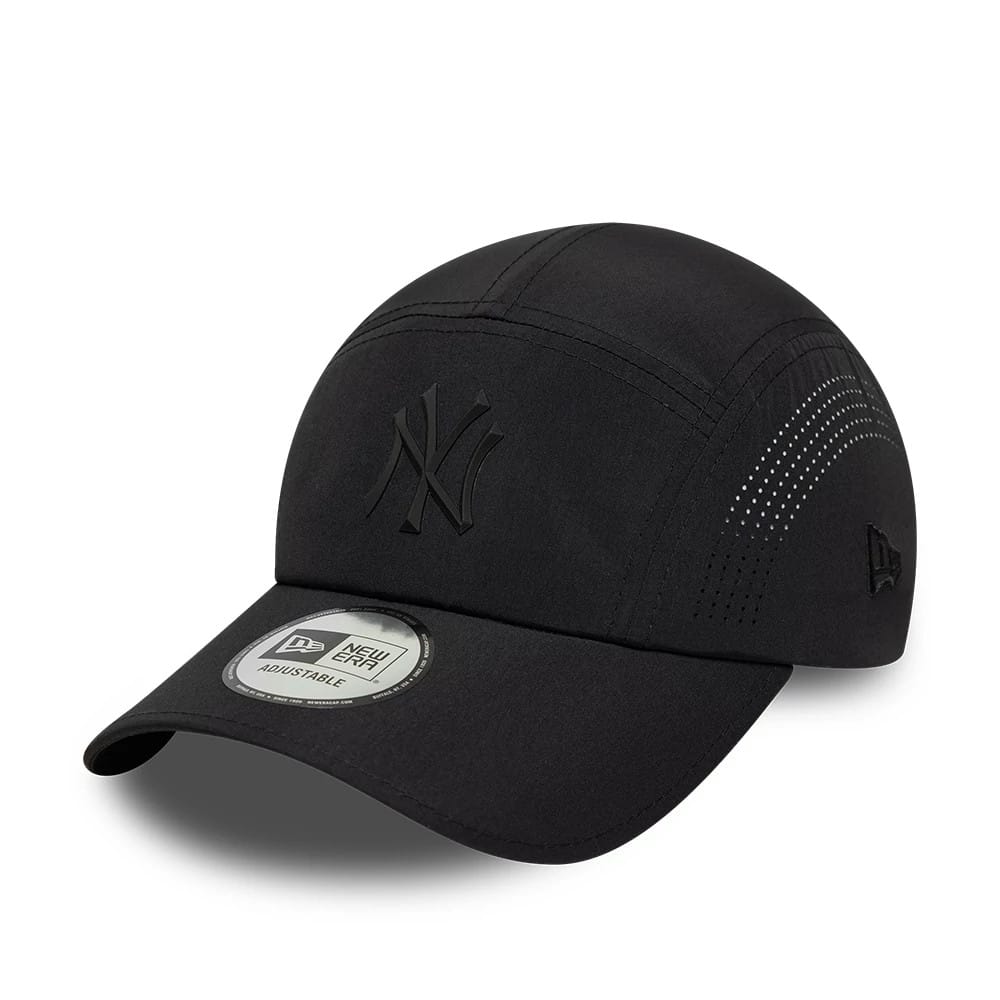 New York Yankees MLB Tech Midi Black Runner Adjustable Cap-zelvios
