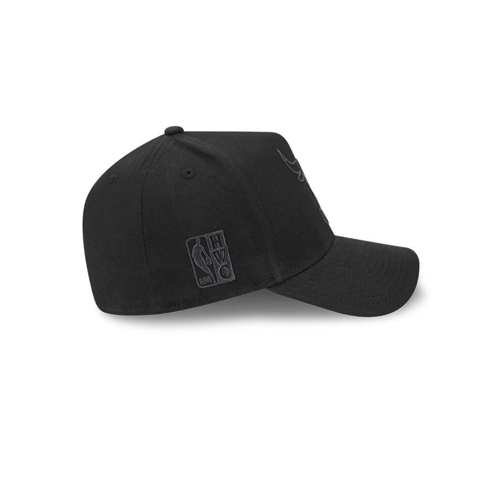 Bulls NBA Waxy Canvas Black 59FORTY A-Frame Fitted Cap-zelvios
