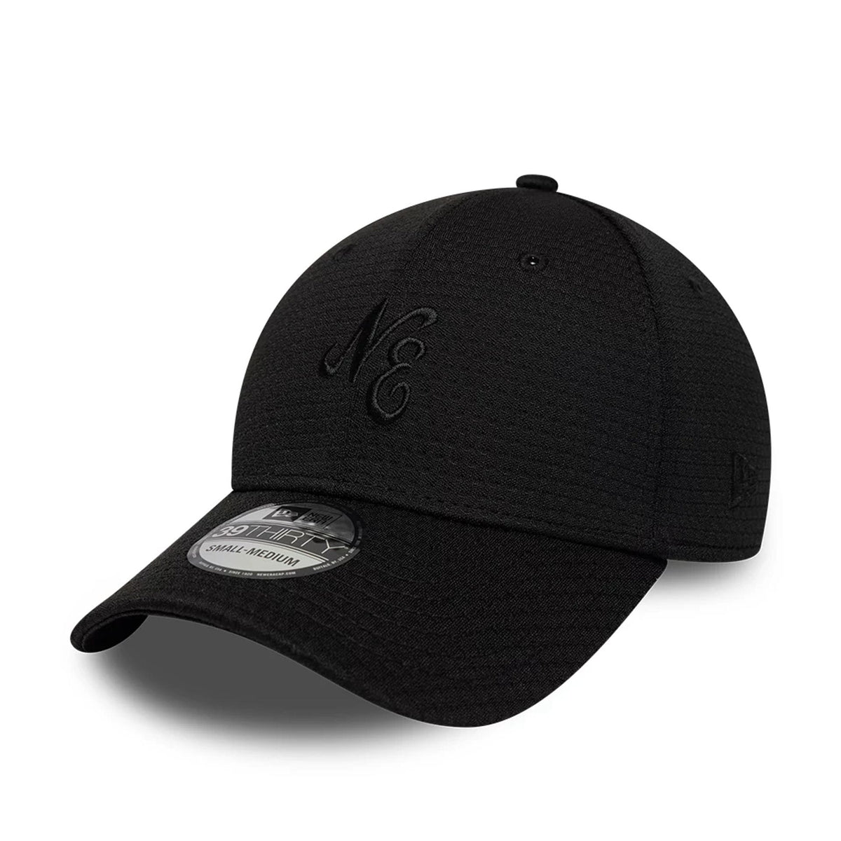 New Era Tech Black 39THIRTY Stretch Fit Cap-zelvios