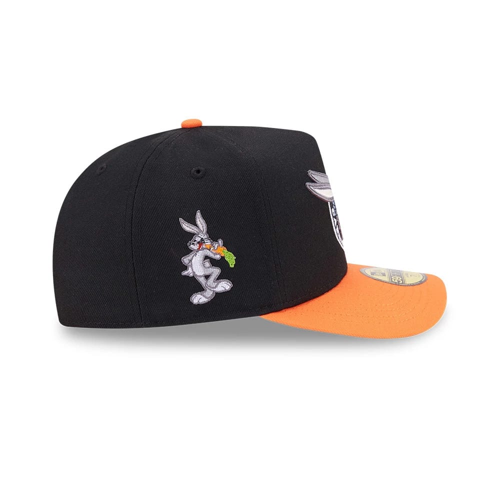 Bugs Bunny Looney Tunes Chasin Carrots Black 59FIFTY A-Frame Fitted Cap-zelvios